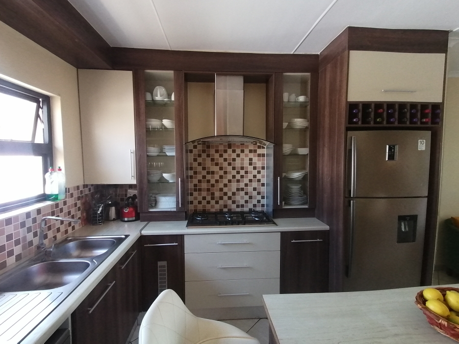 3 Bedroom Property for Sale in Kidds Beach Eastern Cape